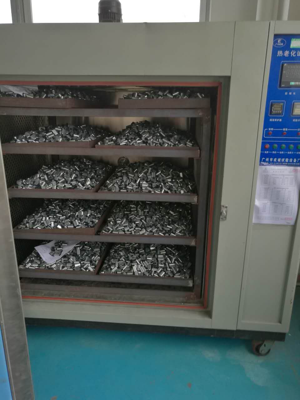 深圳cbb電容廠-電容原材料存放 深圳cbb電容廠-電容原材料存放